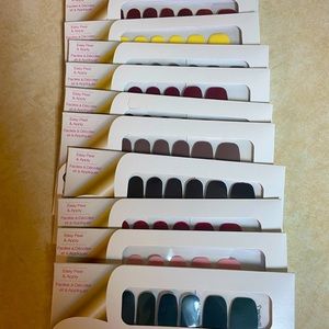 Color Street nail polish strips